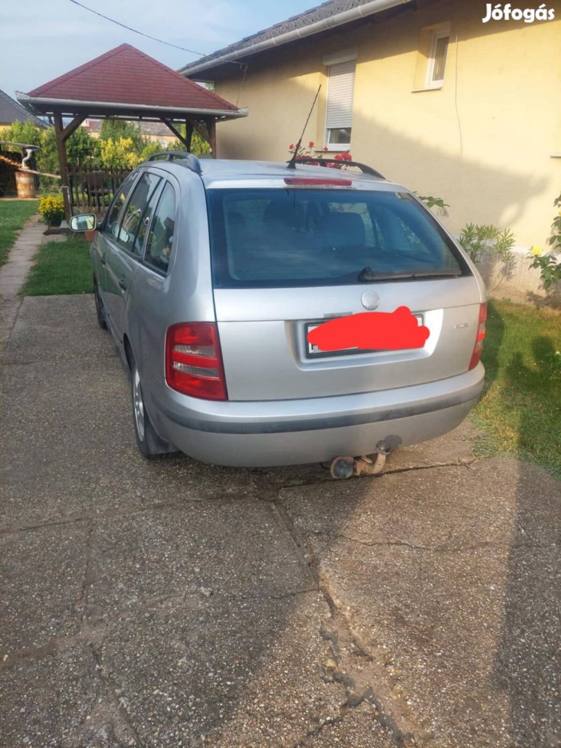 Skoda fabia  1.4  bontott  alkatrészei 