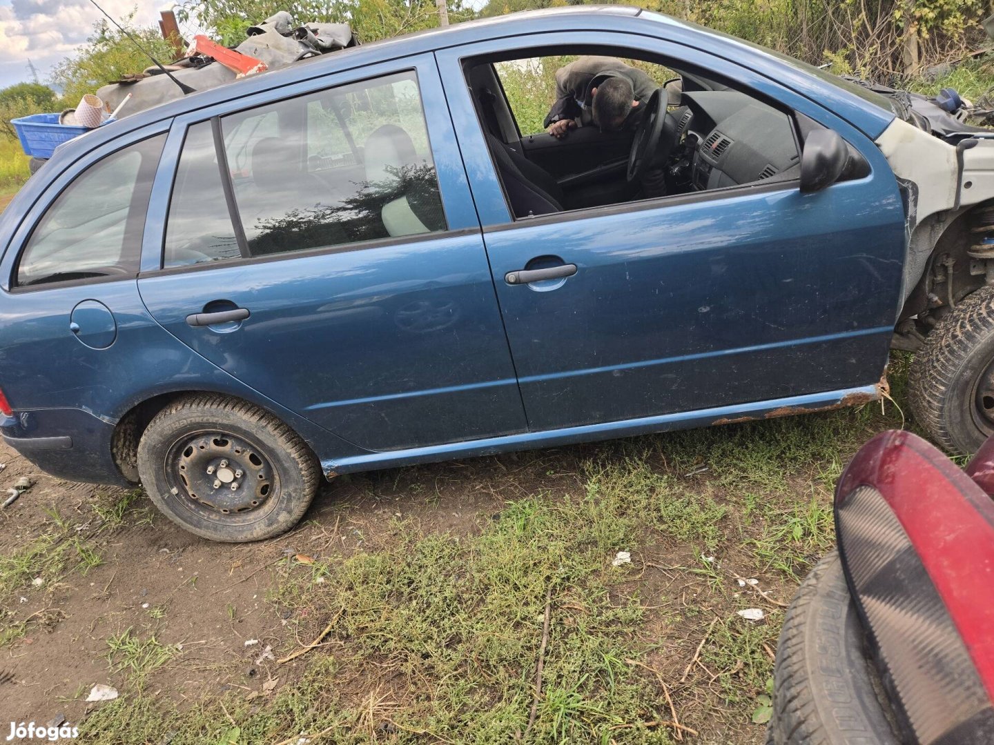 Skoda fábia  1.4  bontott alkatrészei 