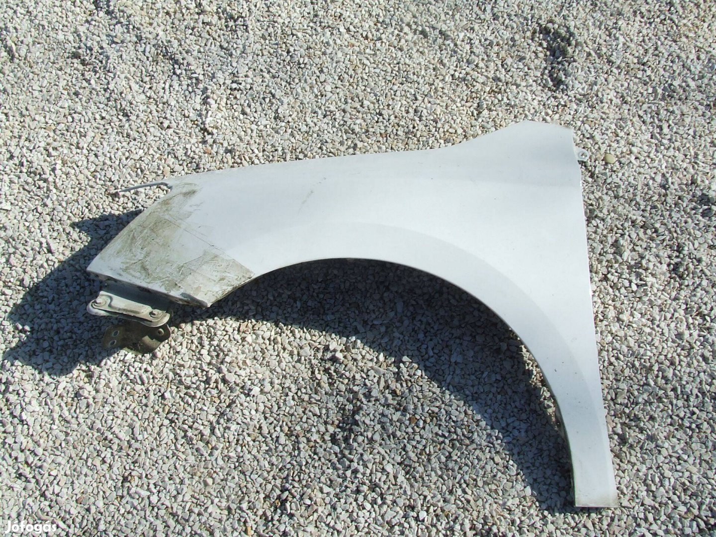 Skoda fábia bal sárvédő 2014-től javitani kell