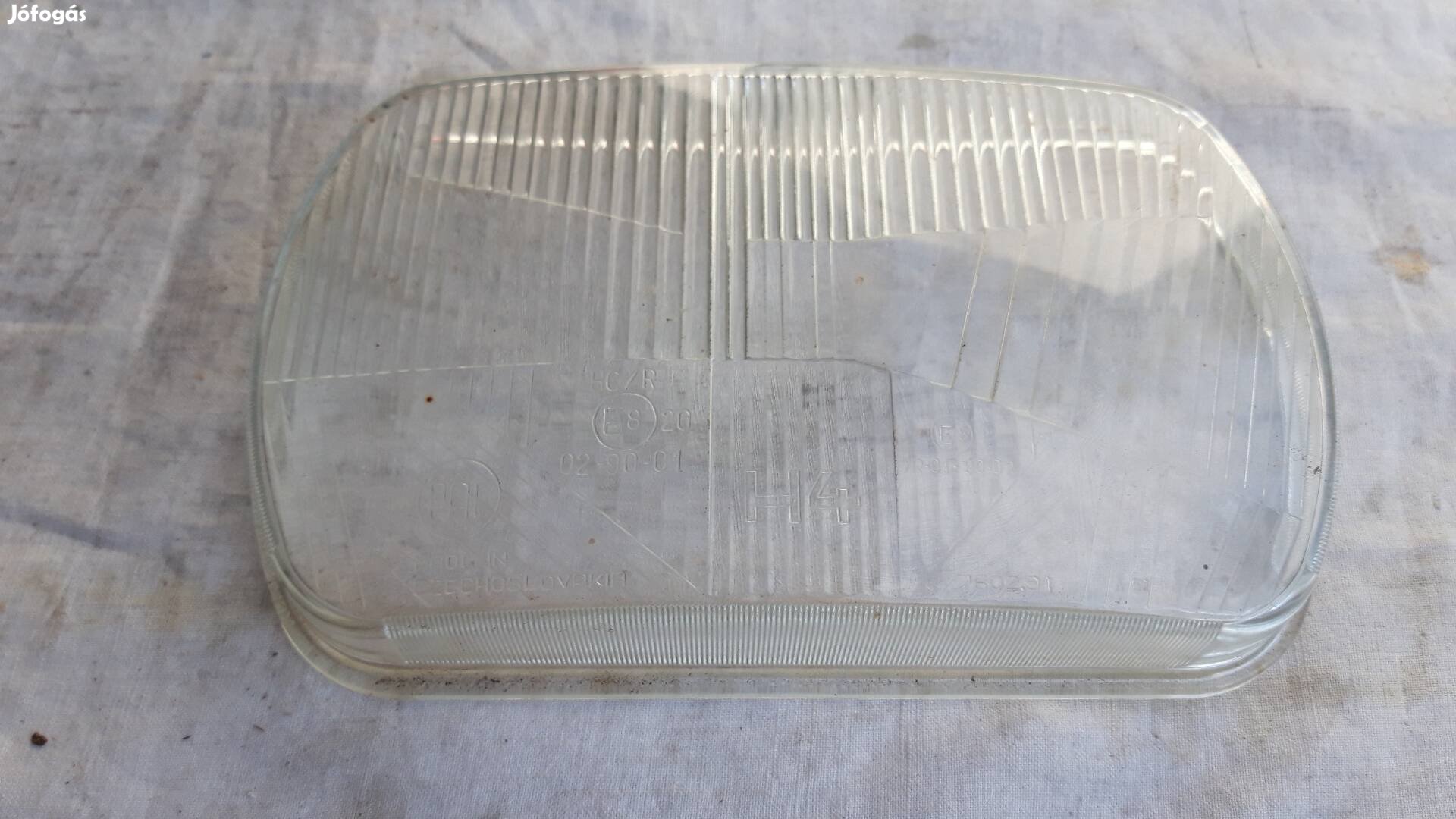 Skoda fényszóróüveg H4  S105,S120, S130 hoz új