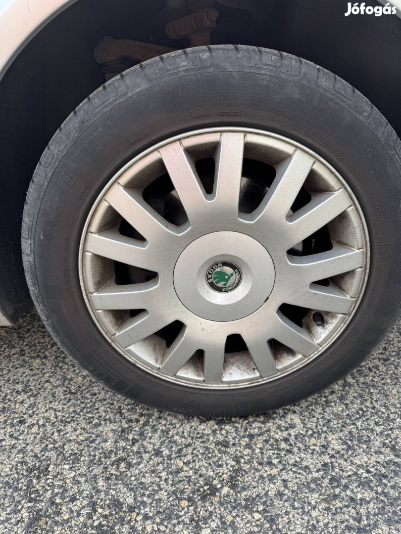 Skoda gyári superb 5x112 felni eladó