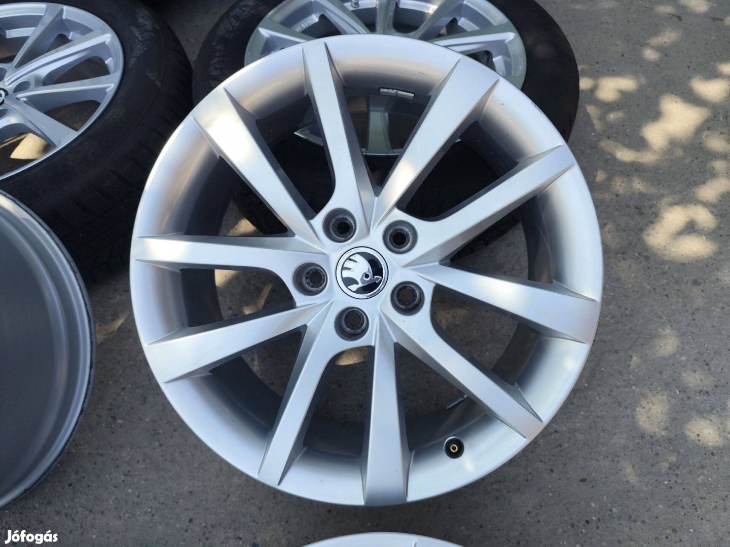 Skoda kodiaq karoq gyári alufelni 5x112 18"