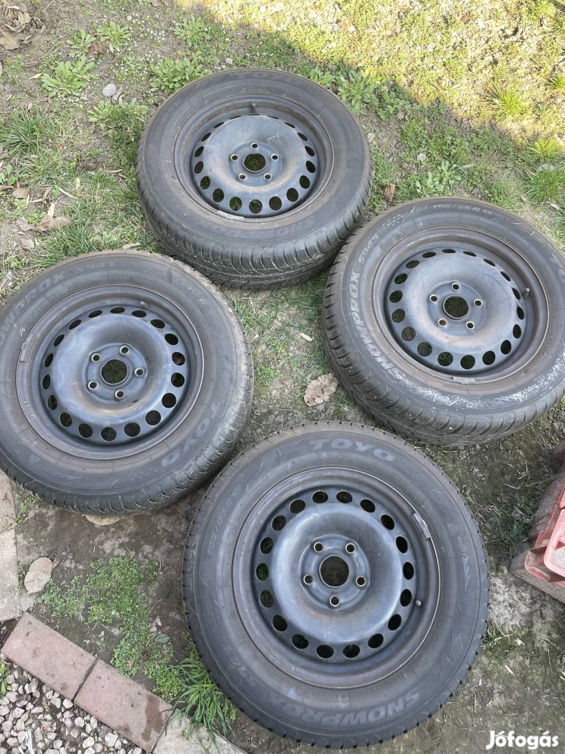 Skoda lemezfelni 195/65R15 