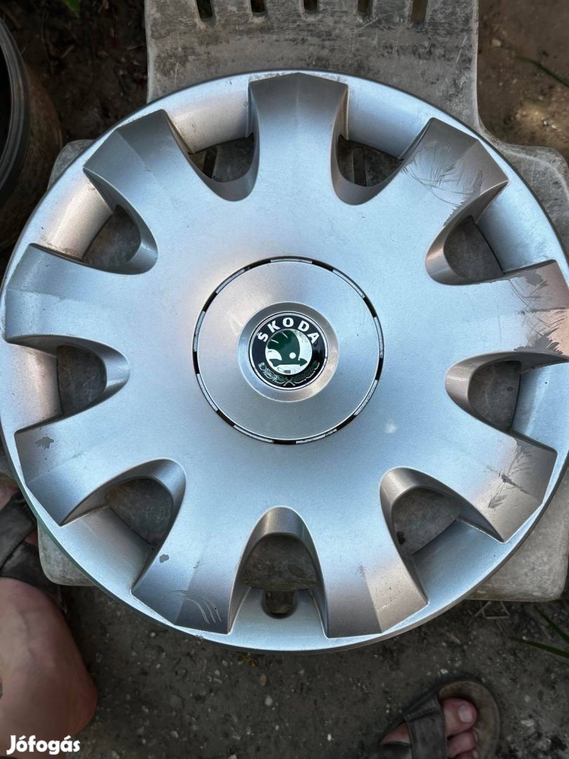Skoda műanyag dísztárcsa