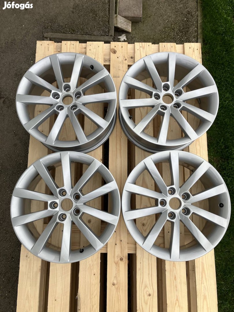 Skoda octavia 18 col 5x112 gyári alufelni