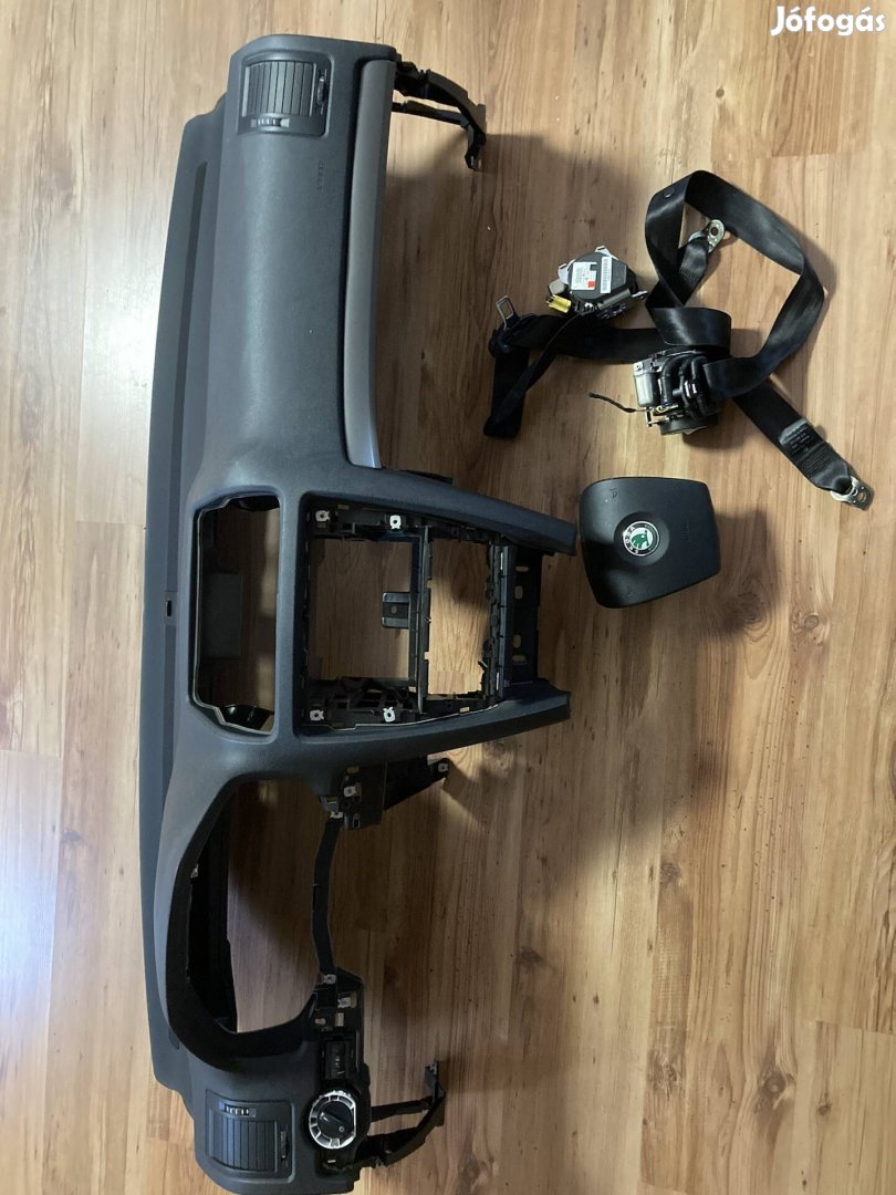 Skoda octavia 2 légzsák szett