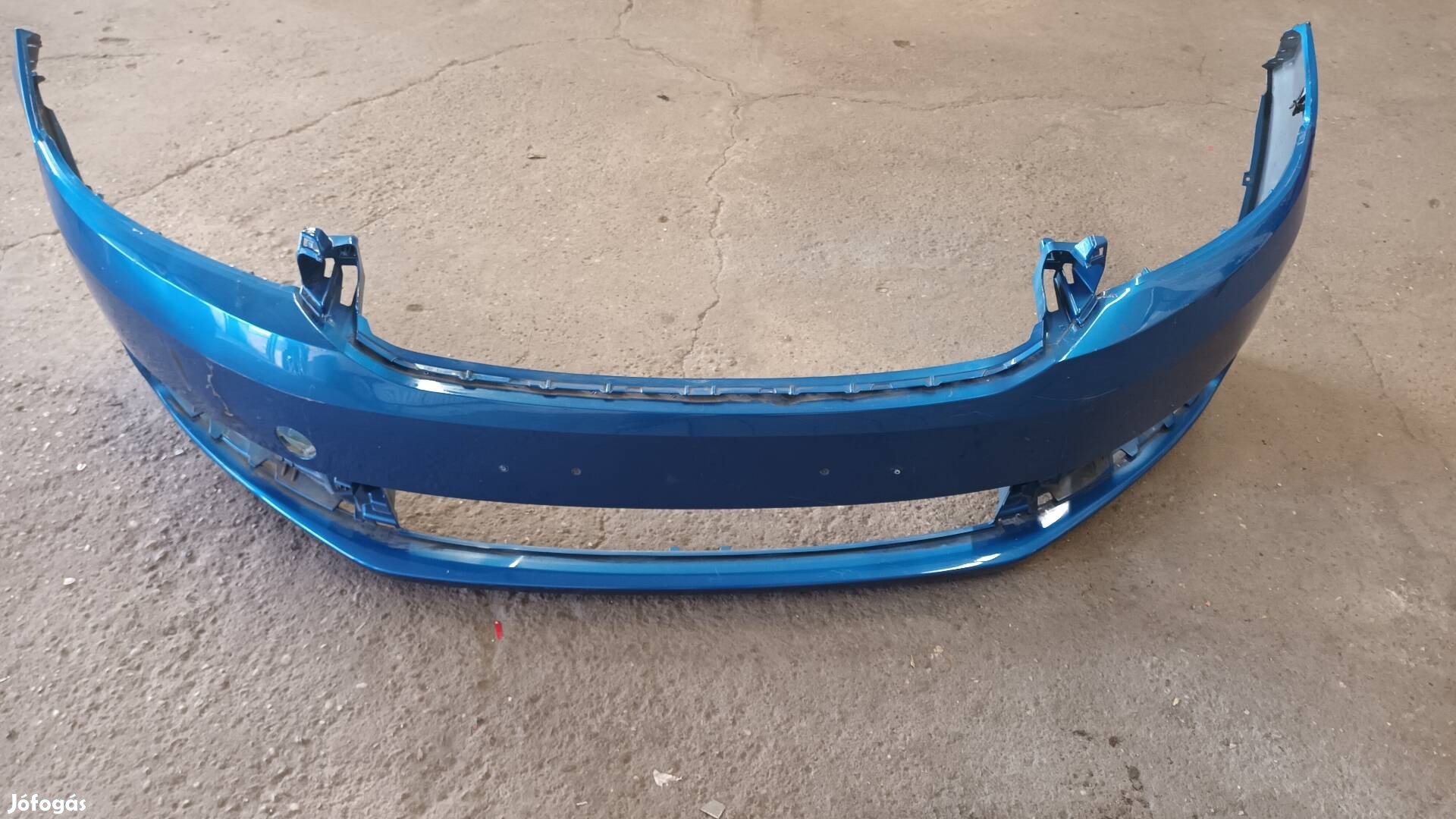 Skoda rapid első vészhárító .