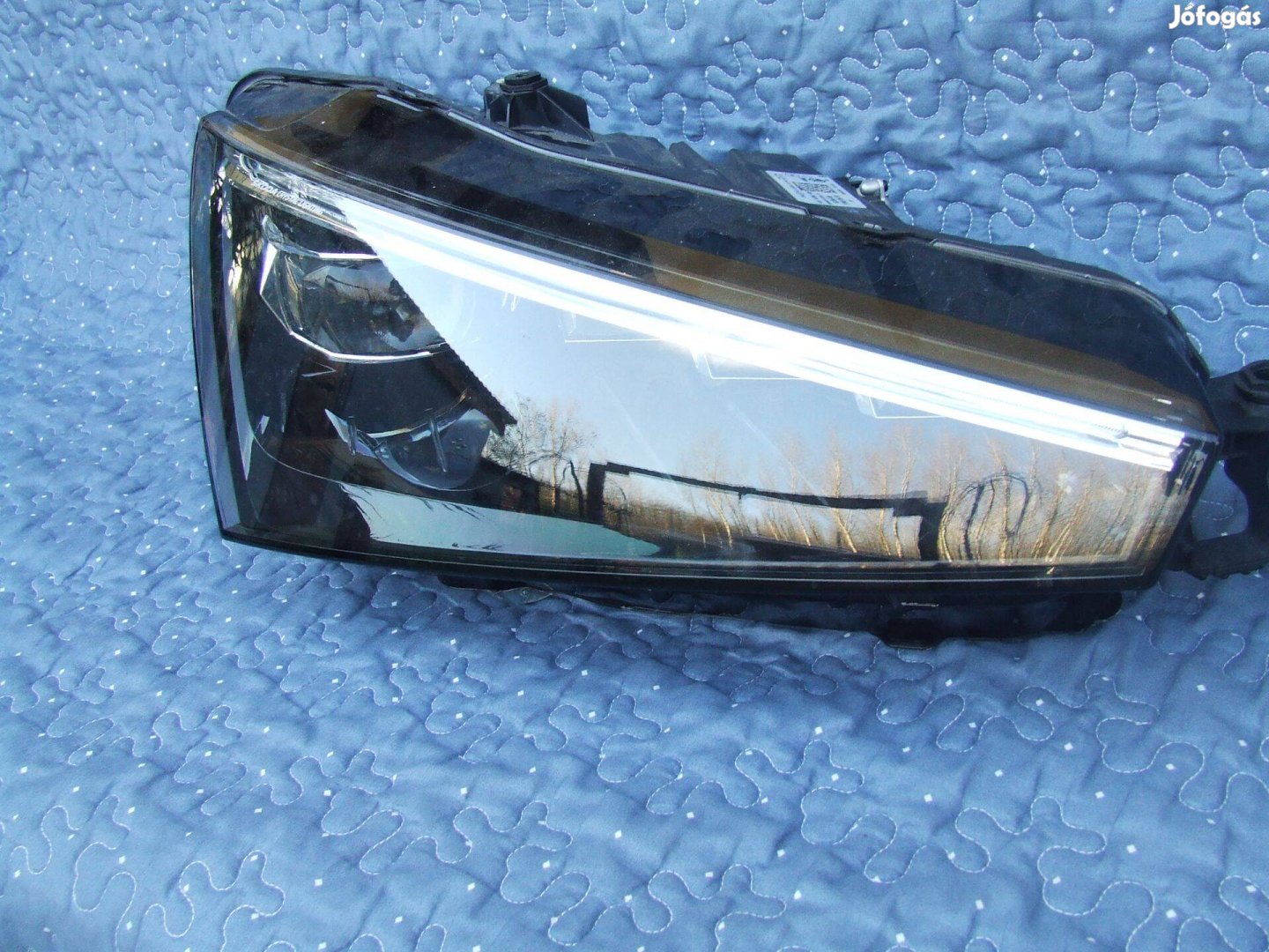 Skoda scala jobb cristay led lámpa