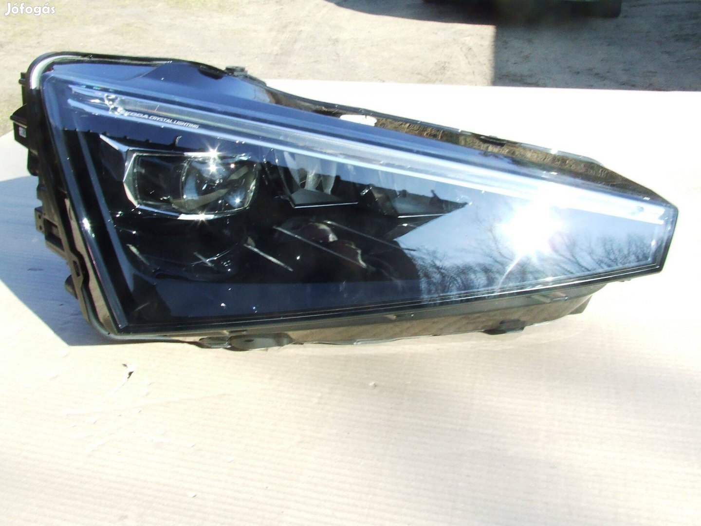 Skoda scala jobb full led lámpa fényszóró 657941016A