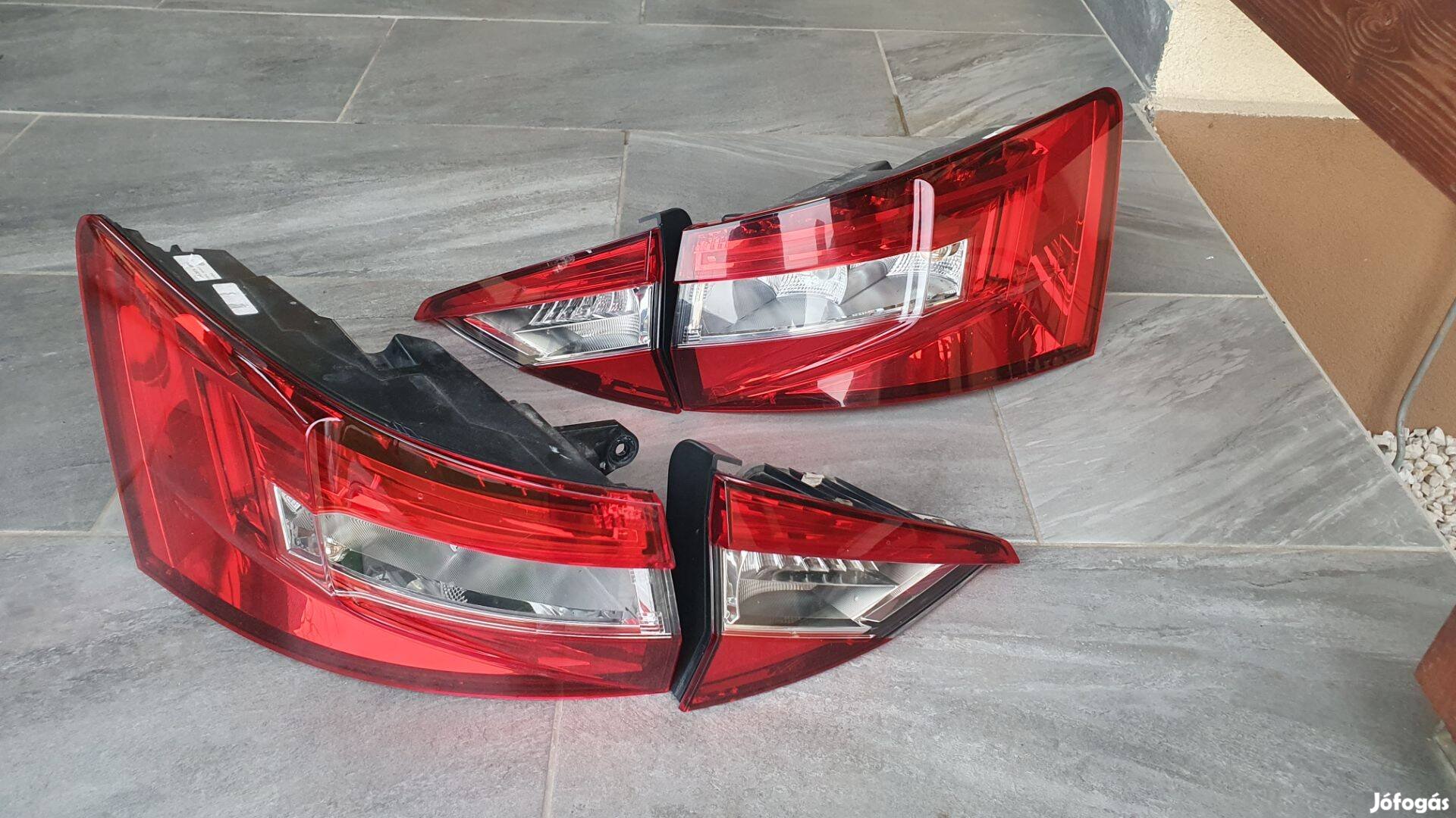 Skoda superb 3 kombi hátsó lámpa