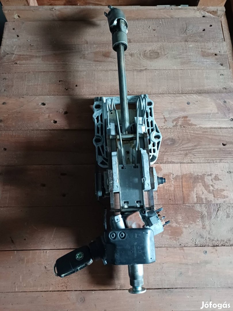 Skoda superb I kormányoszlop