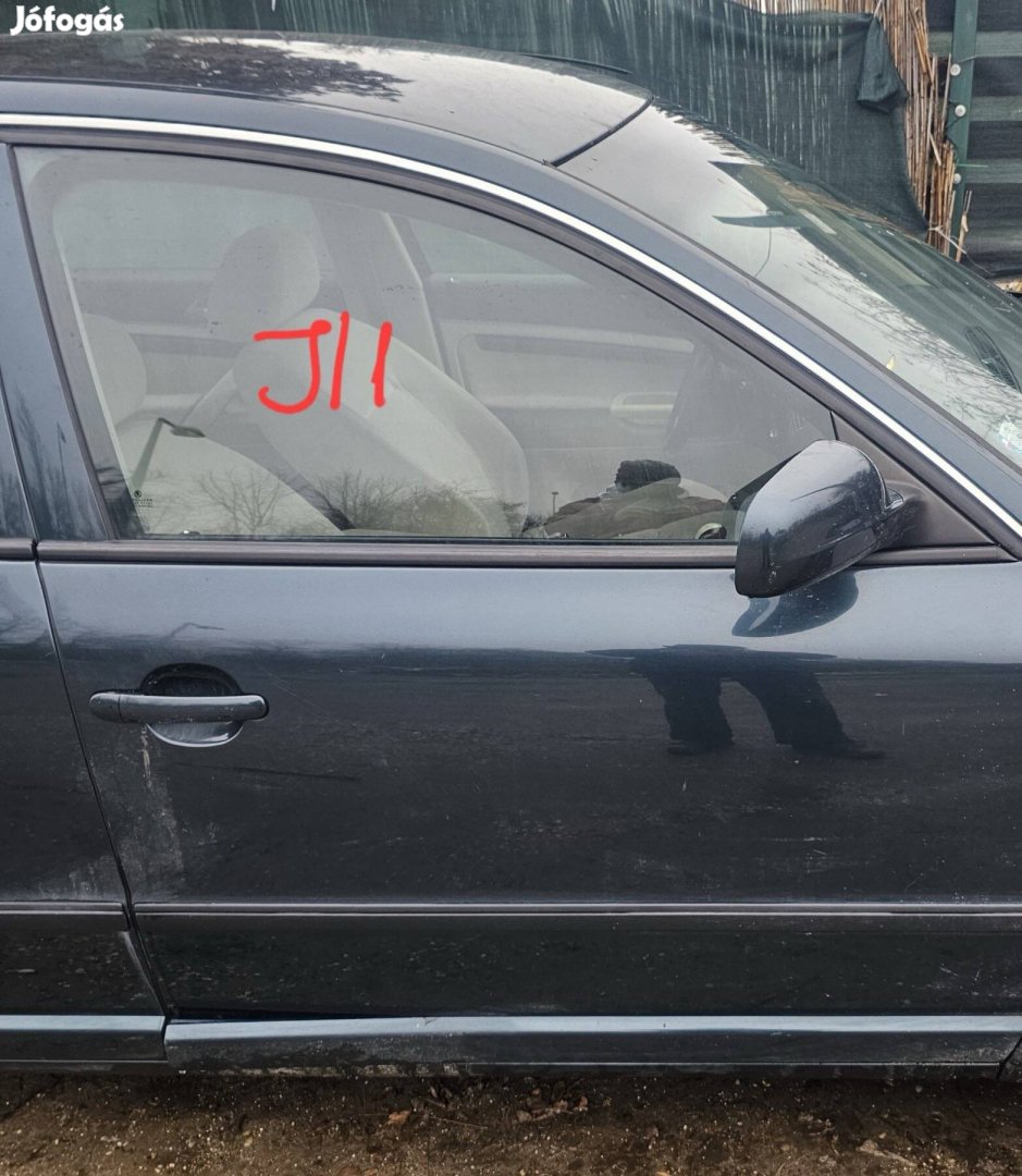 Skoda superb ajtó 25000