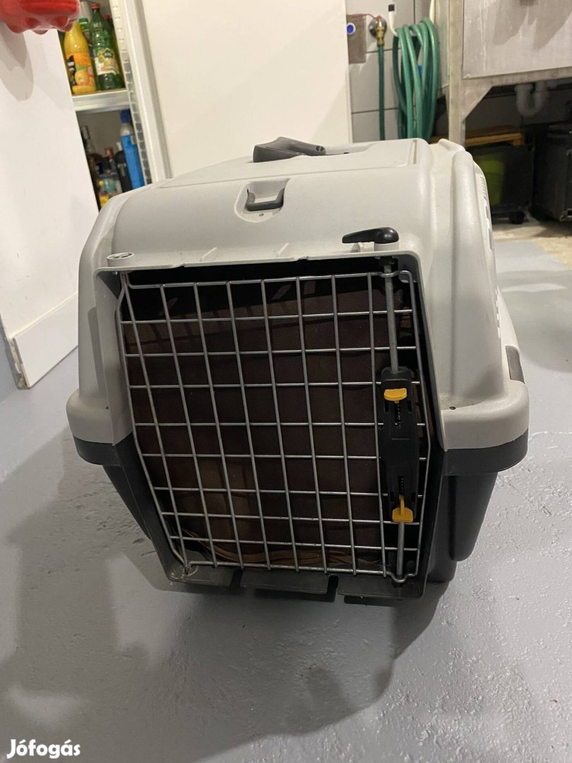 Skudo 3 IATA műanyag szállító box hutya macska