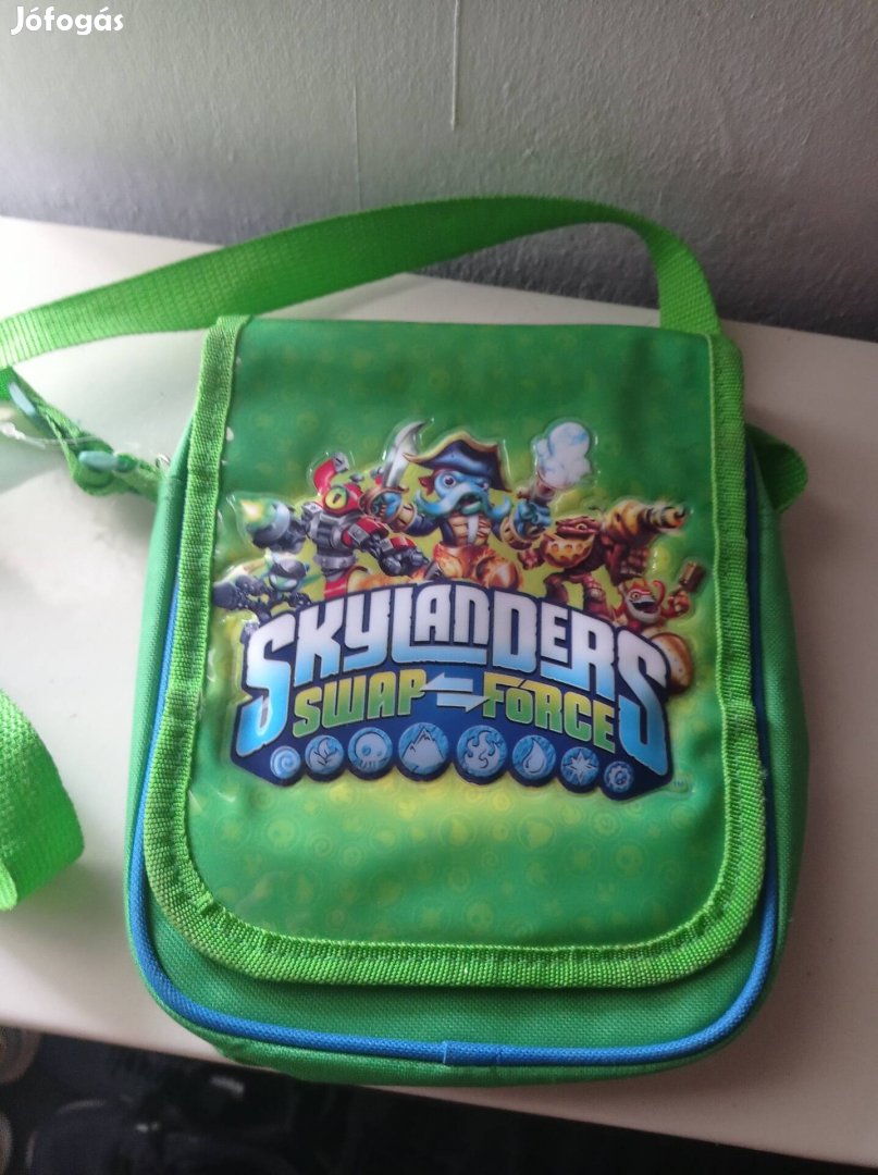 Skylanders oldaltáska. Vadonatúj.