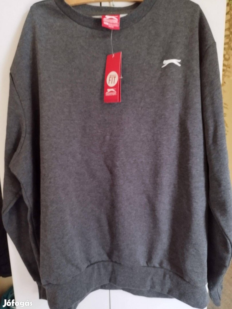 Slazenger pulóver eladó új állapotban. 4XL méret