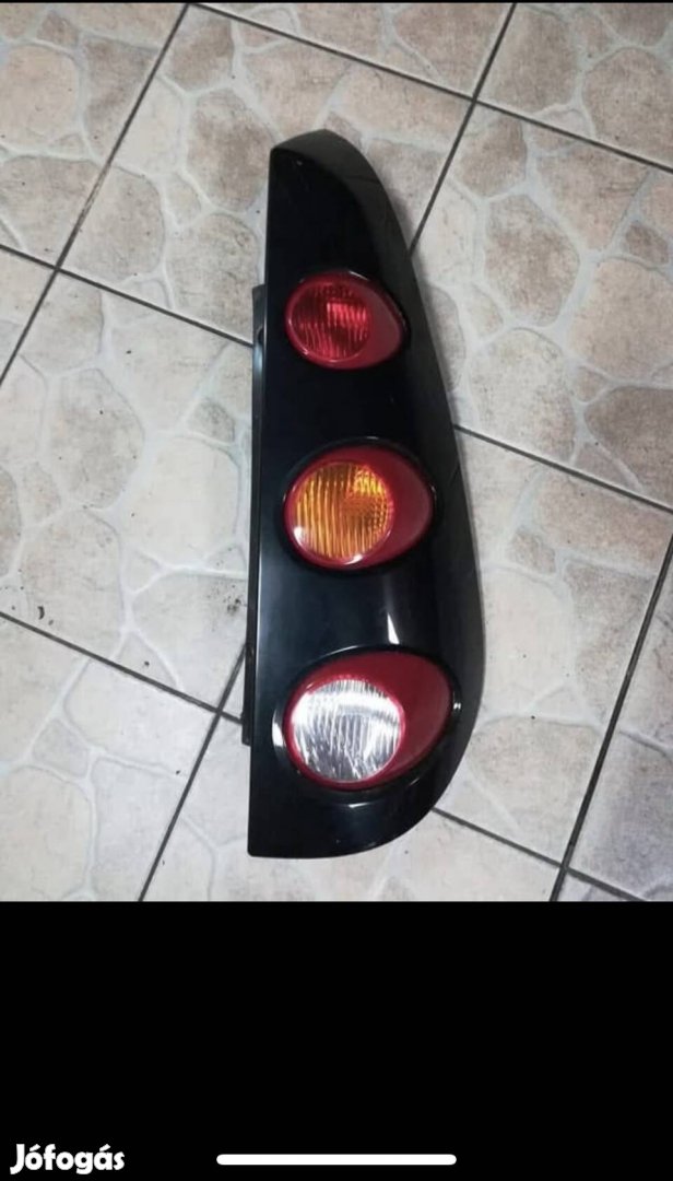 Smart Forfour hátsó Lampa eladó