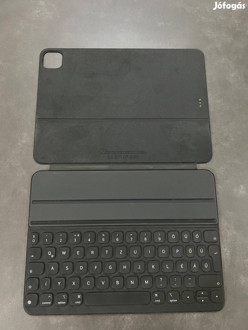 Smart Keyboard Folio 11" (magyar)