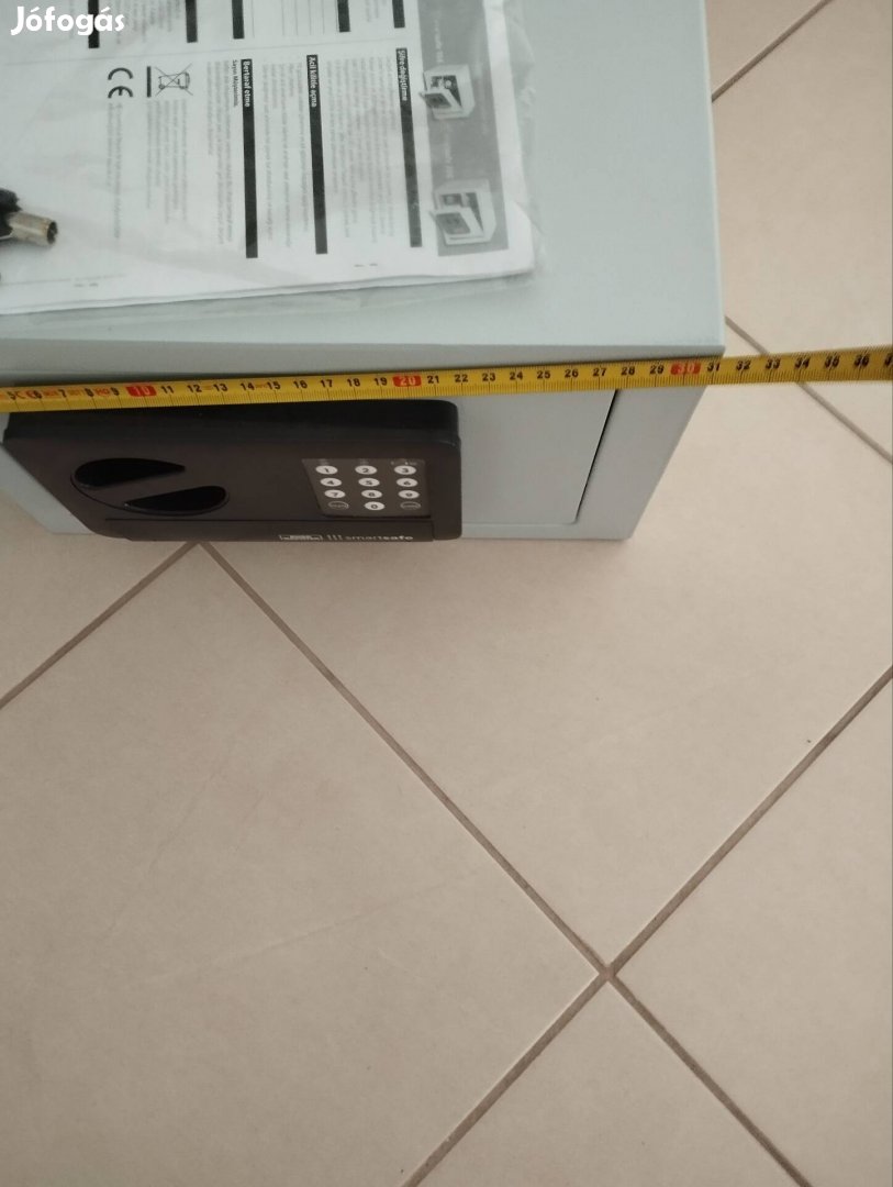 Smart széf elektronikus zárral 