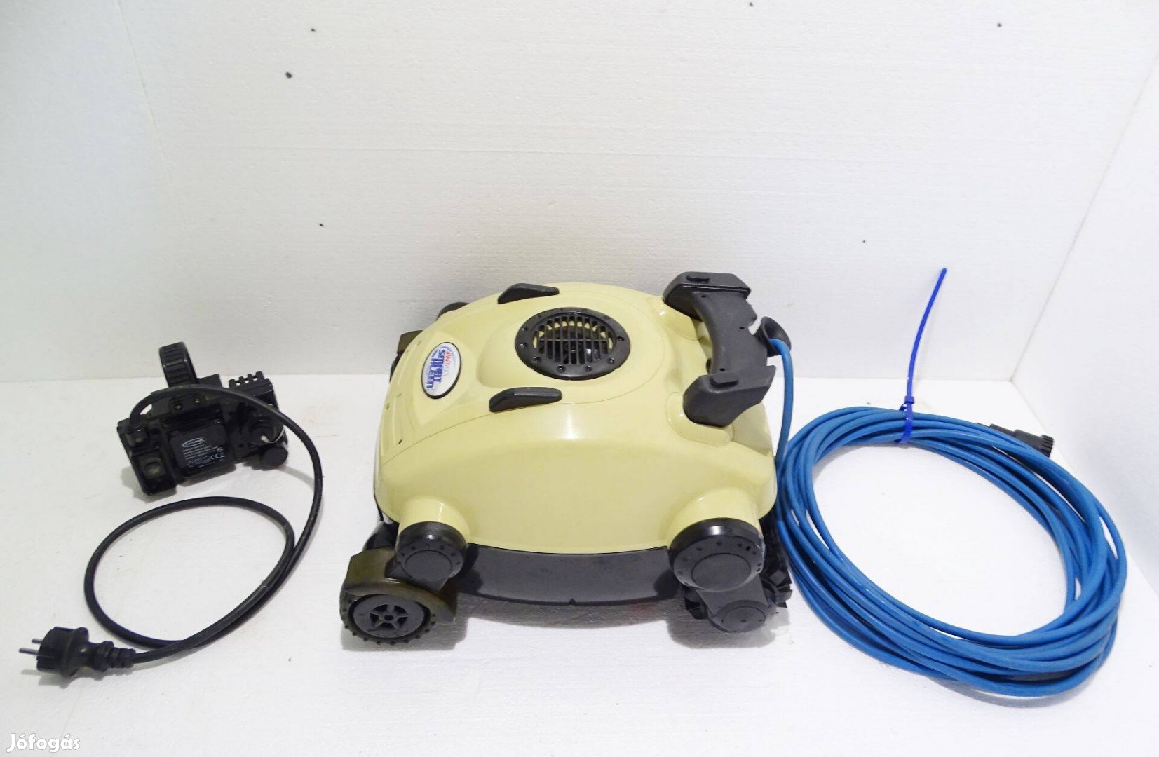 Smartpool automata medence tisztító robot