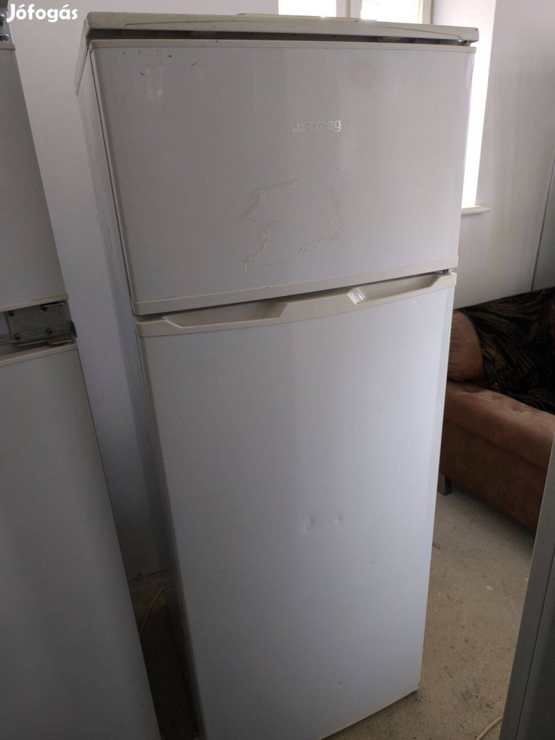 Smeg 230 l kombinált hűtőszekrény eladó