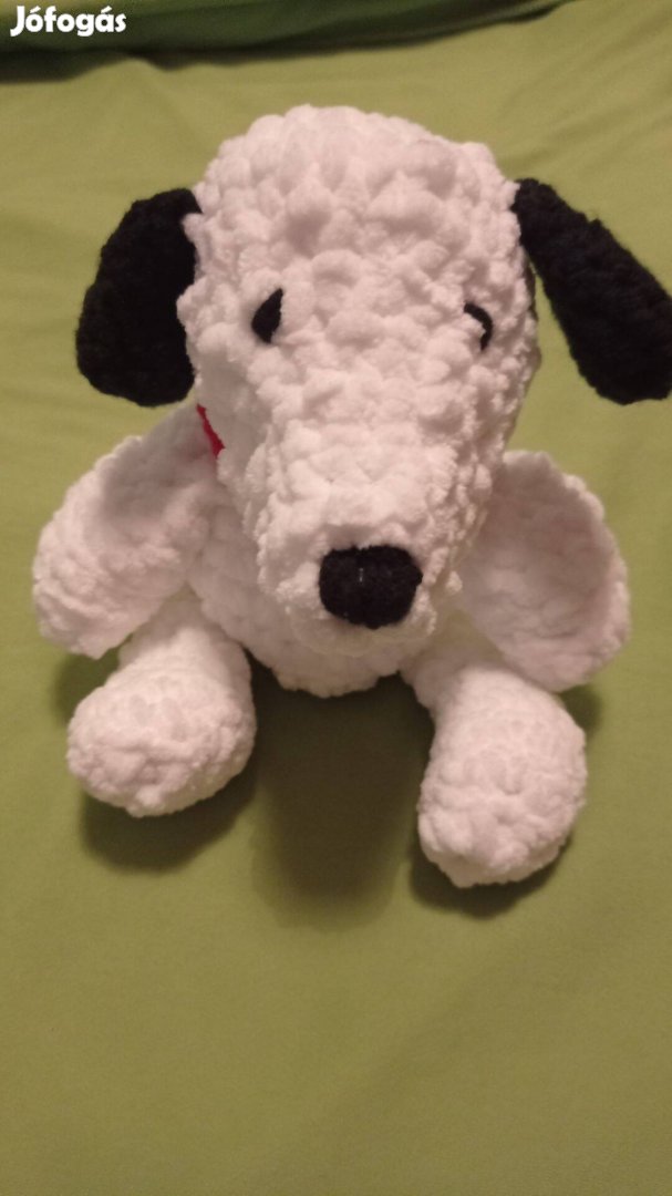 Snoopy amigurumi figura (ajándék, dísztárgy)