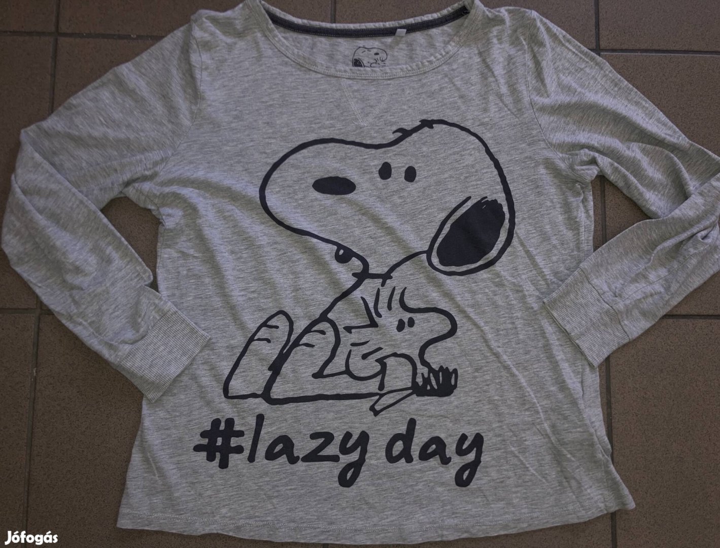 Snoopy-s 'Lazy Day' pamut S pizsama felső 