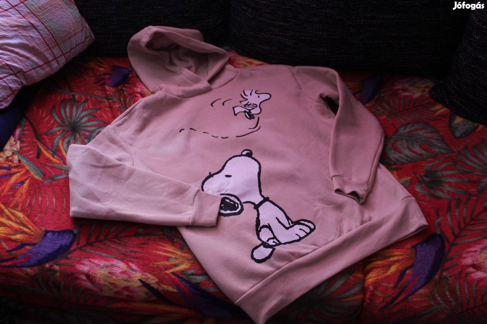 Snoppy-s bezs szinu kapucnis pulover xs/s, Uj