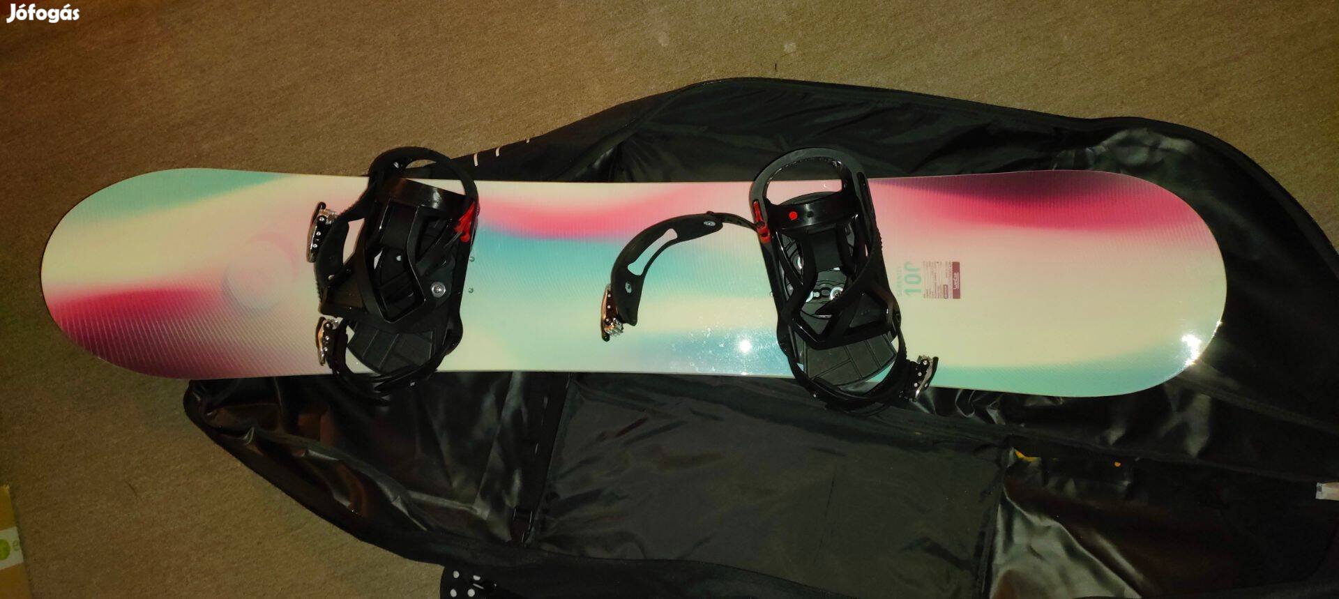 Snowboard, sisak, bakancs , szemüveg, táska