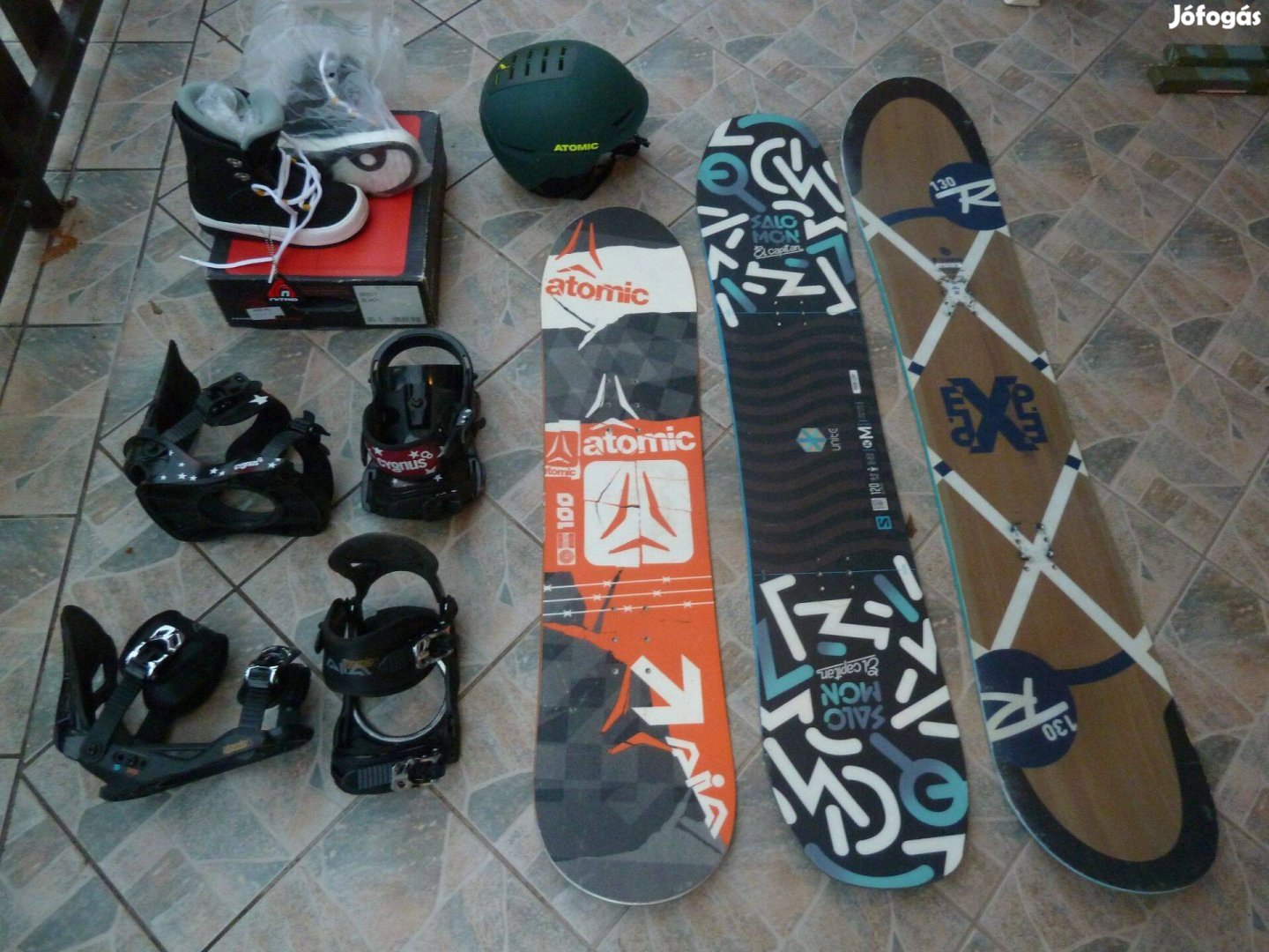 Snowboard lap tanuló rocker ,kötés ,bakancs eladó.Van több