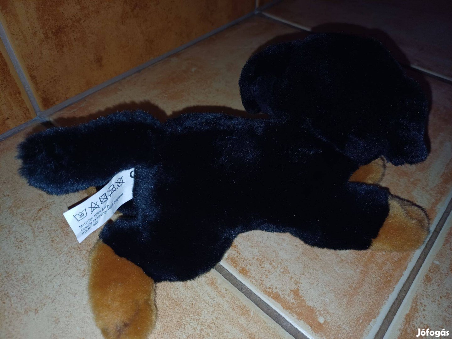 Snukid fekete hasaló kutya 25 cm