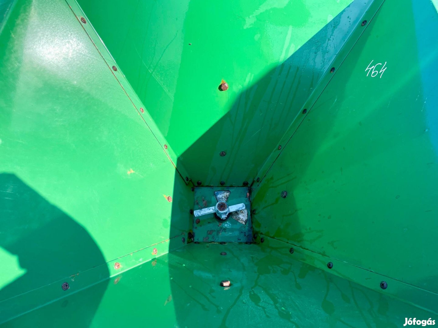 Só, homok, szemcseszóró utánfutó