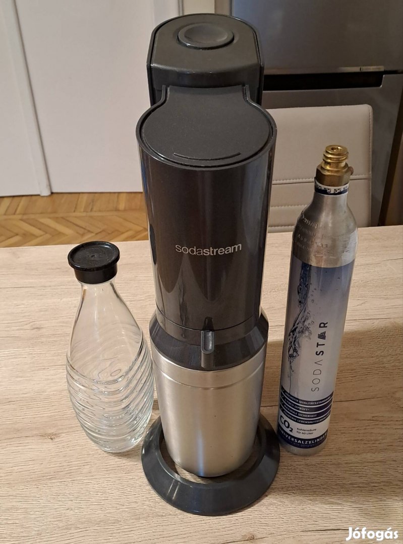 Sodastream Crystal szódagép 1 üveggel, 1 patronnal