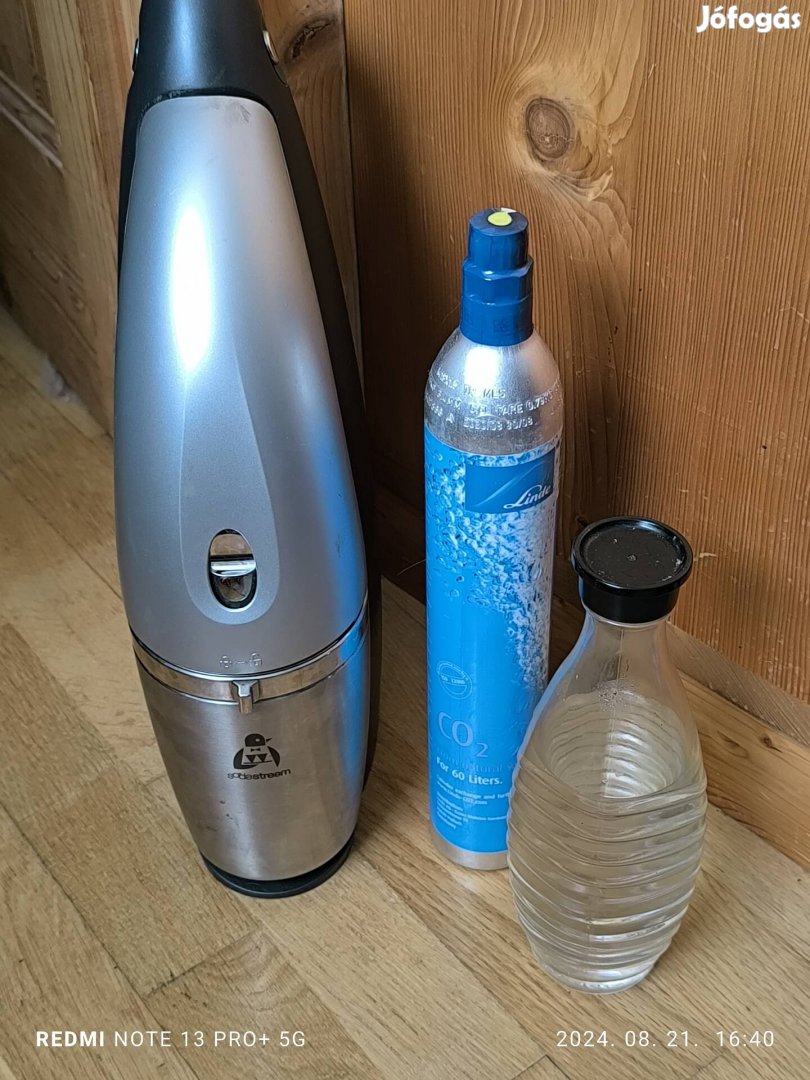 Sodastream Penguin inox szódagép + üveg + CO2 patron