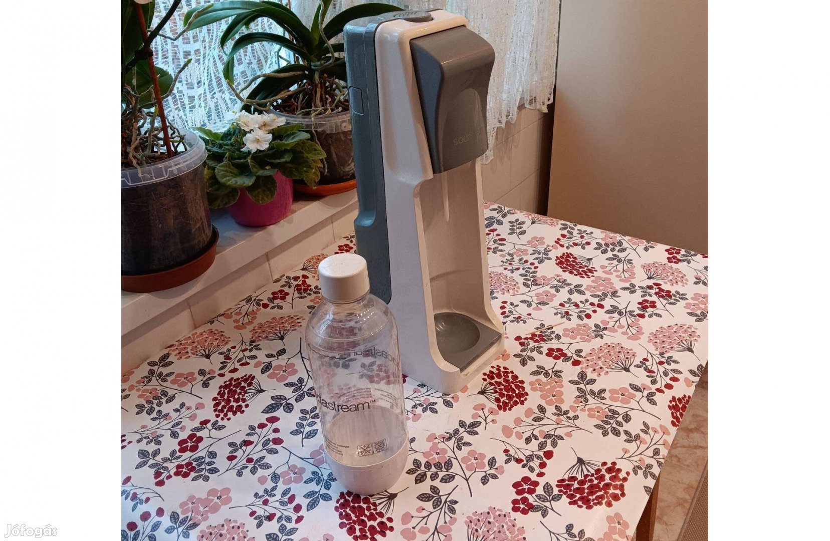 Sodastream szódagép egy üveggel patron nélkül