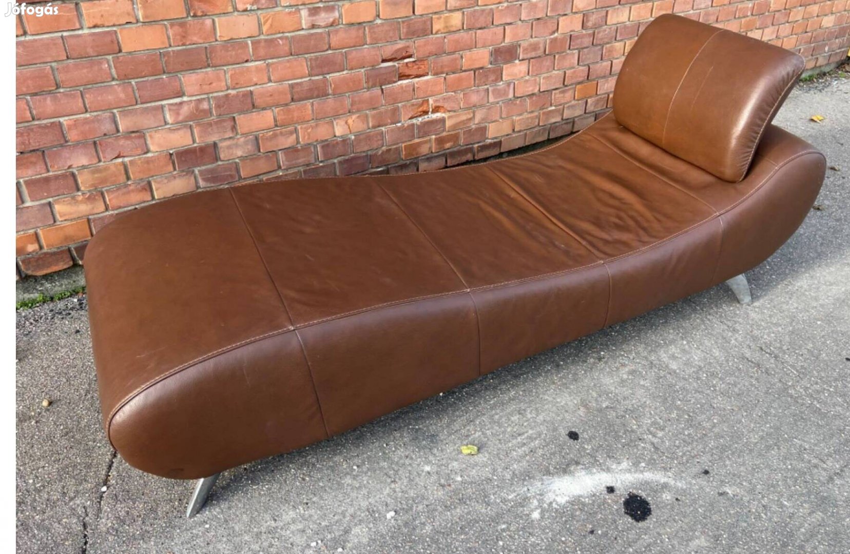 Sofa dívány ágy bőr kanapé ülőgarnitúra design sofa