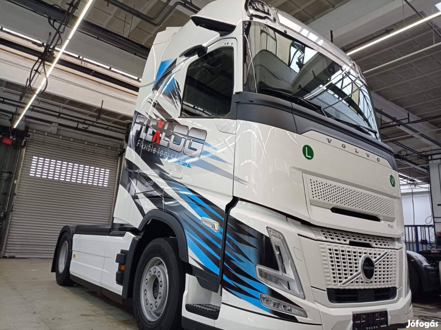 Sofőrállás CE Nemzetközi ponyvás 7vége itthon nettó