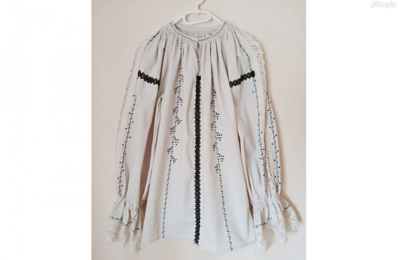 Sokac női ing, népviselet