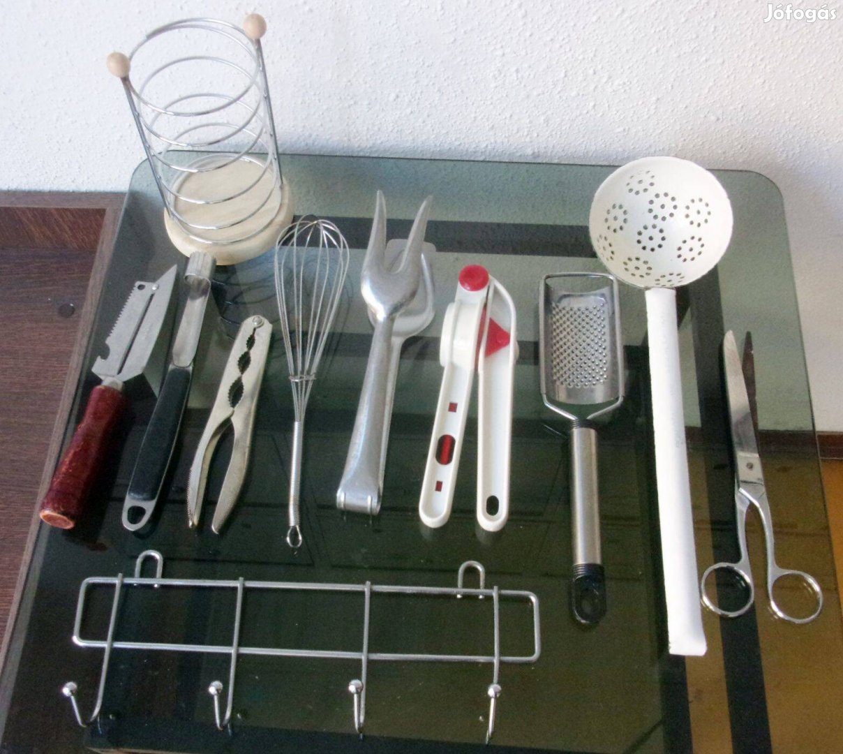 Sokféle konyhai eszköz konyhafelszerelés Újpest központ