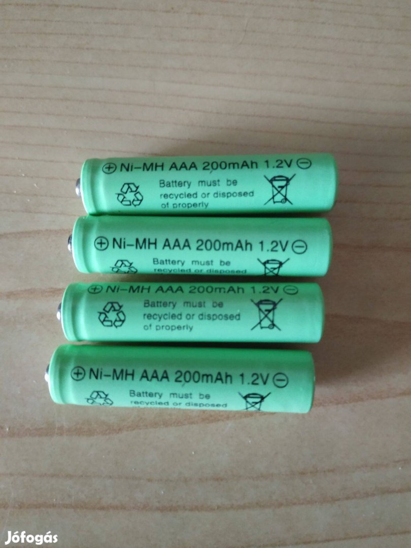 Solar lámpa akku Új 4db