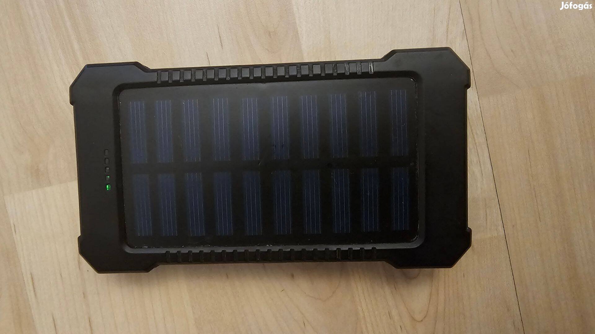 Solar powerbank-Hordozható napelemes töltő