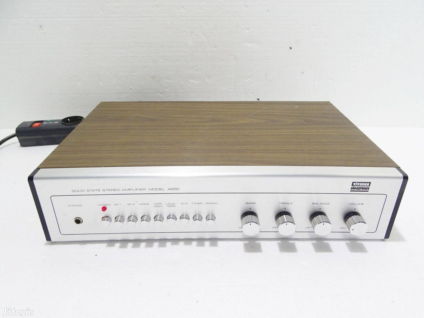 Solid State Model 4250 sztereó erősítő Japán