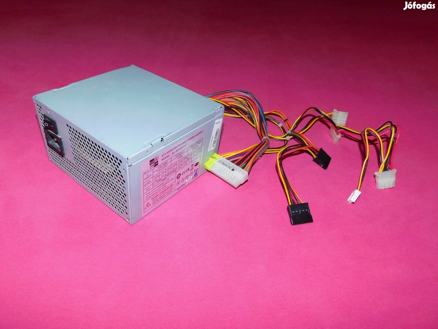 Solitech SL-8400BTX PC, számítógép kapcsolós, SATA