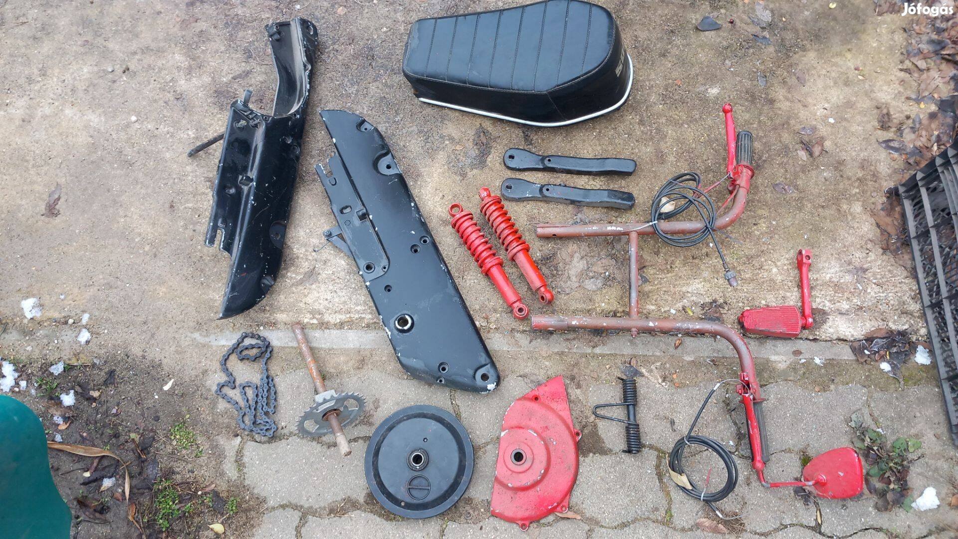 Solo német veterán kis motor alkatrészek egyben gls foxpost