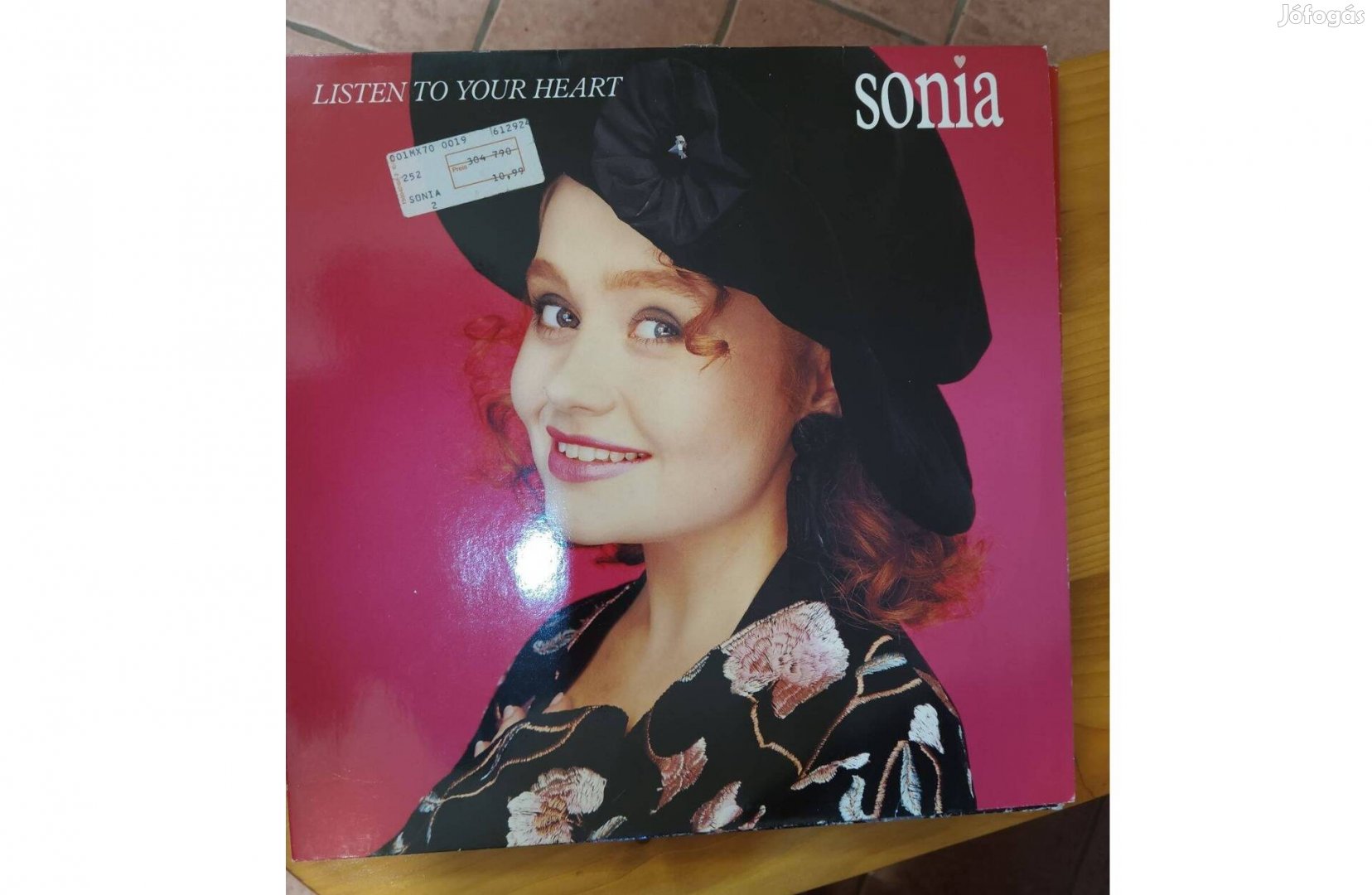 Sonia bakelit hanglemez eladó