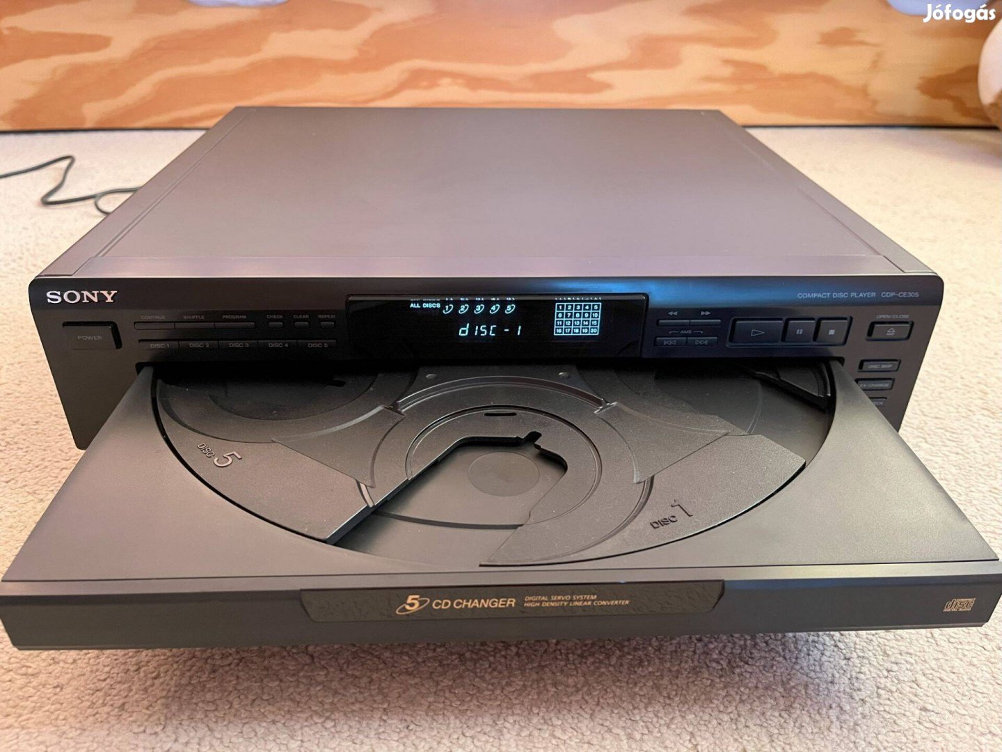 Sony 5 lemezes CD-lejátszó