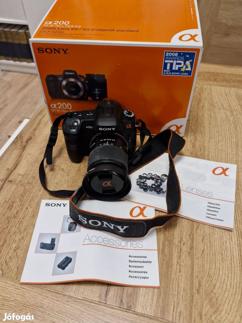 Sony Alpha A200K tükörreflexes fényképezőgép