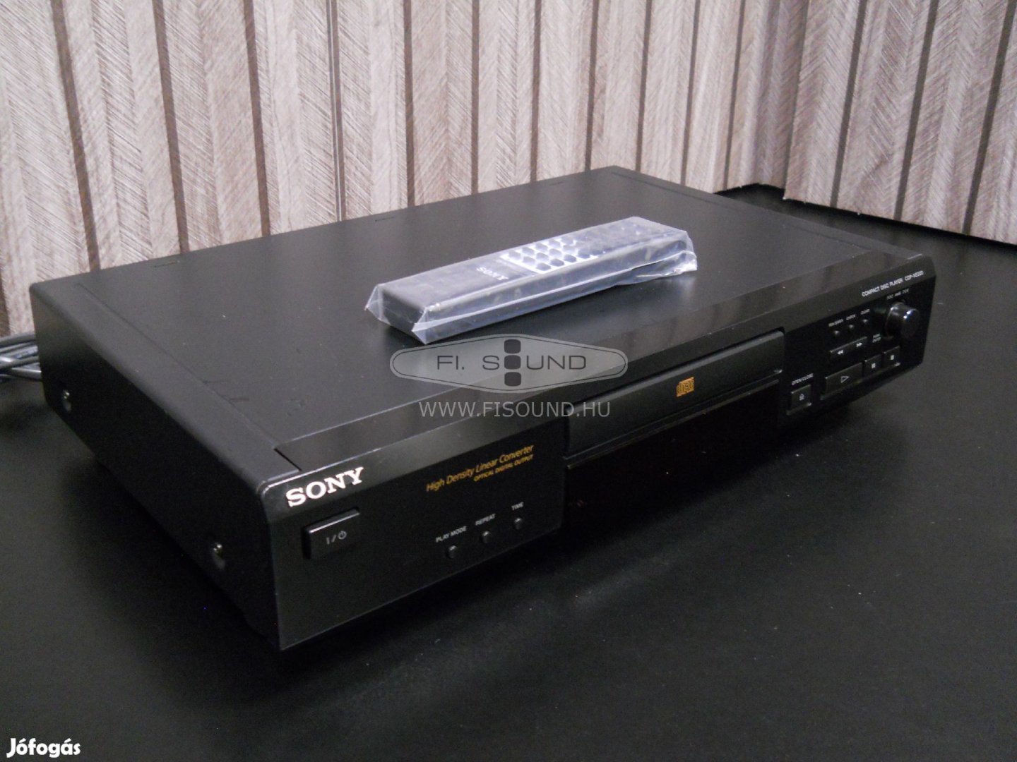 Sony CDP-XE220 ,1 lemezes CD lejátszó új távirányítóval 3296