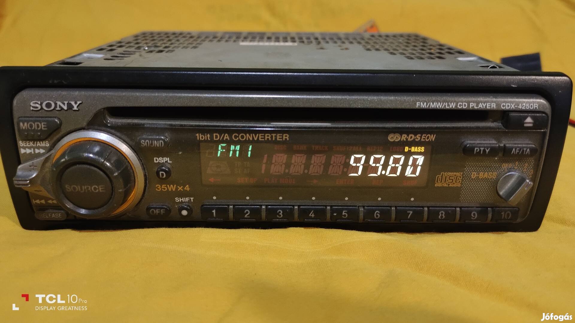 Sony CDX-4250R retro fejegység