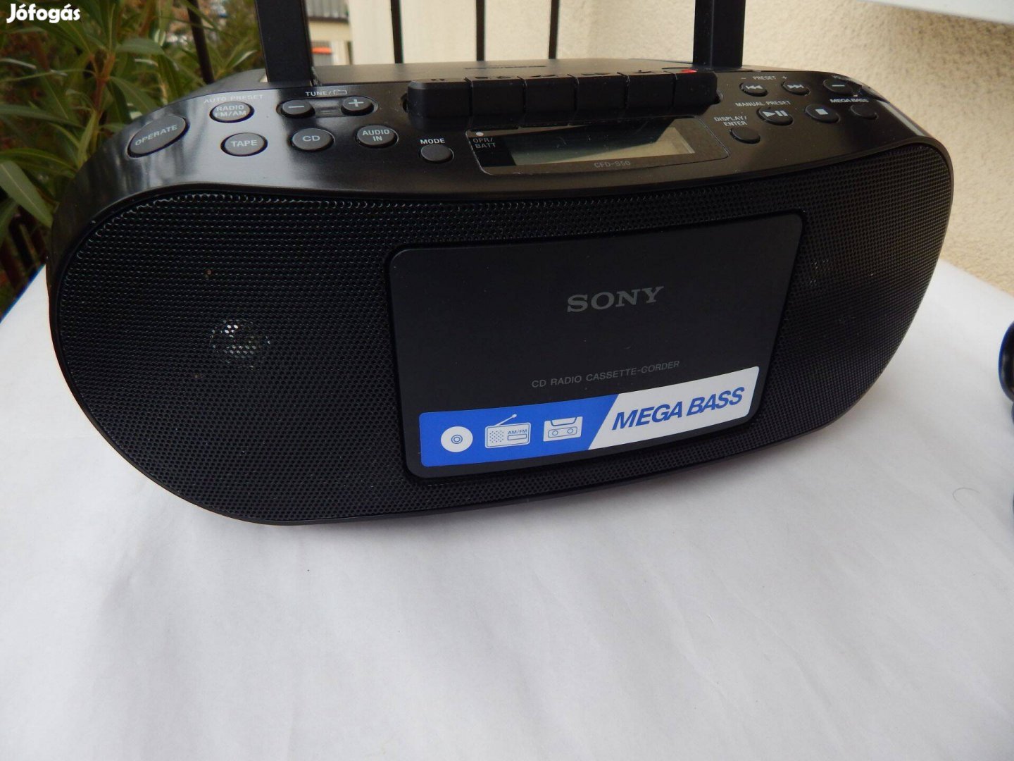 Sony CFD-S50 Tipusú Hordozható CD-s Kazettás Rádió