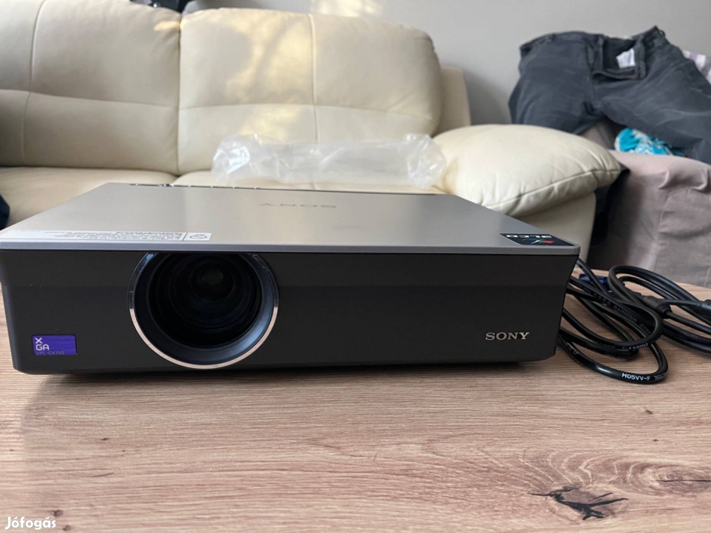 Sony CX150 projektor, új izzóval!